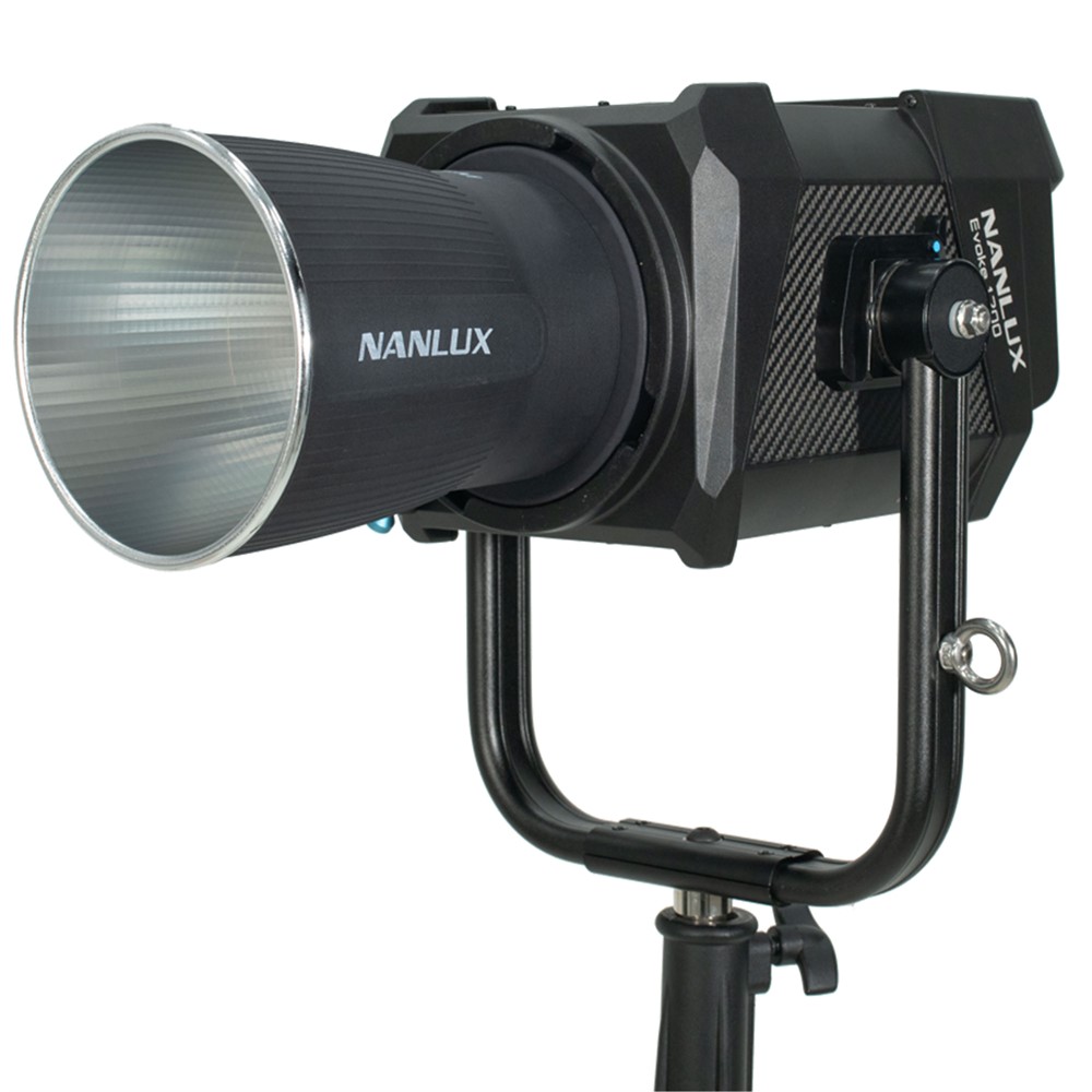 Nanlux Evoke 1200B+ FL-35 Fresnel